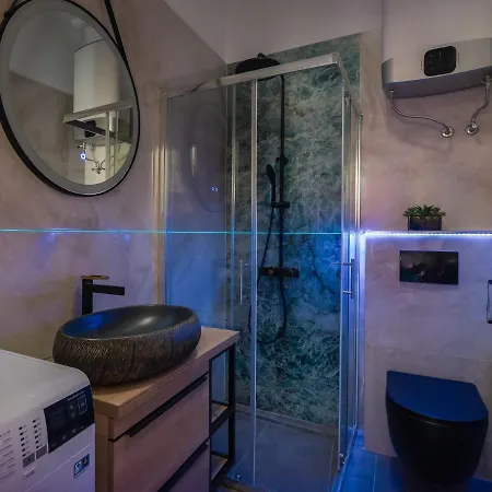 Luxury Toni With Patio In The Heart Of * Spalato