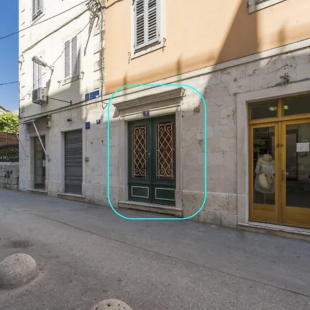 Luxury Toni With Patio In The Heart Of Appartamento Spalato