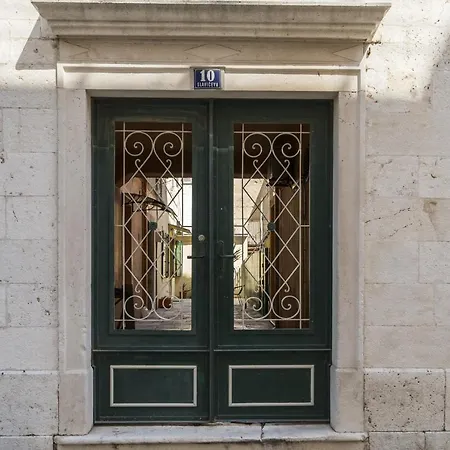 Apartment Luxury Toni With Patio In The Heart Of Split