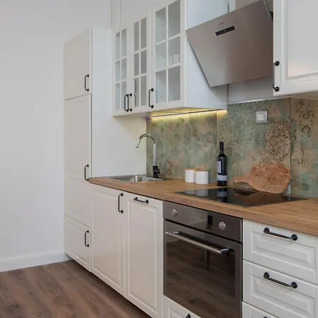 شقة Luxury Toni With Patio In The Heart Of سبليت