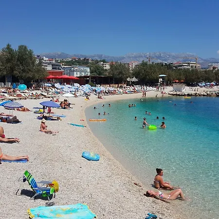 شقة Luxury Toni With Patio In The Heart Of